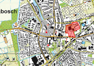 Plattegrond van Oudenbosch met hierop aangegeven het plangebied van bouwproject Maria ter Engelen